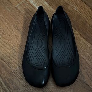 Black Women's Slip-On crocs Flats - Comfortable Everyday Shoes 10w